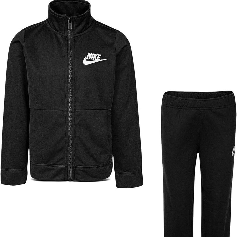 Toddler Nike 2 piece athletic set in black